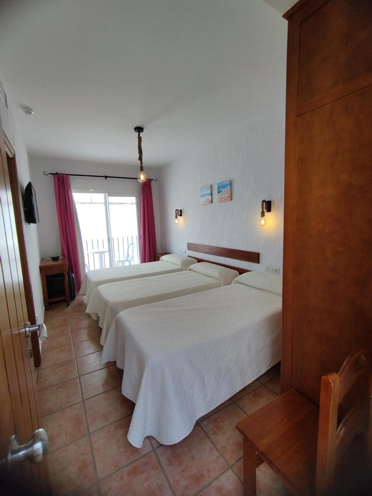 Twin Room Extra Bed
