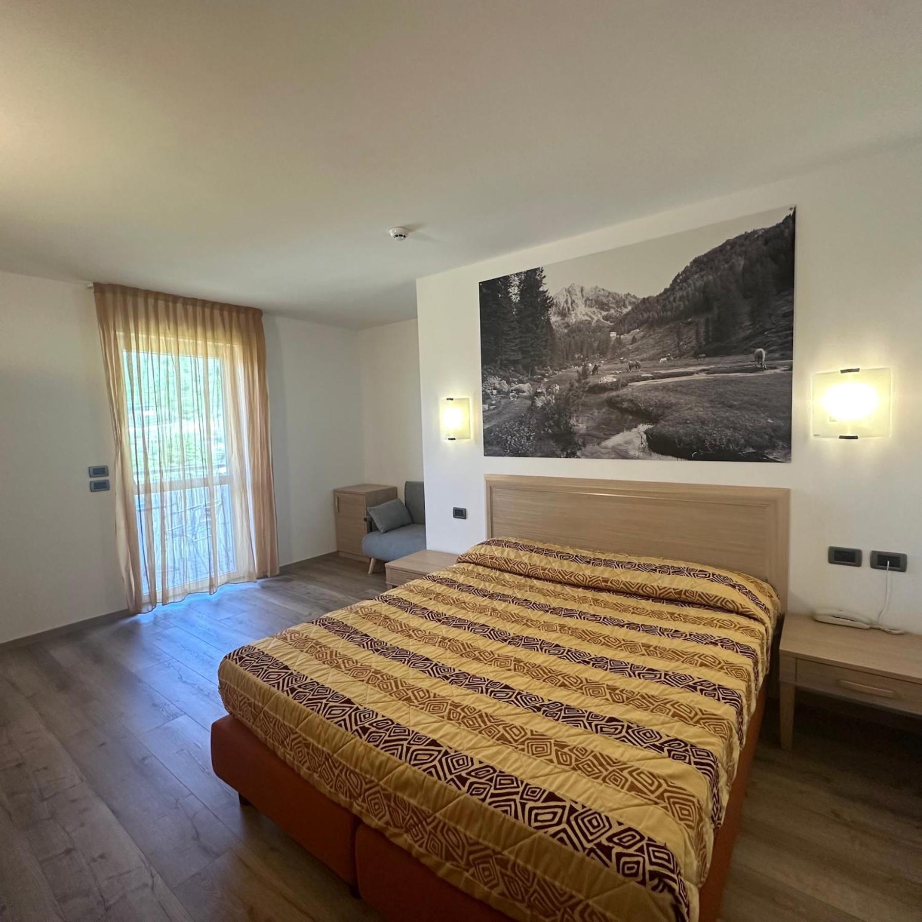 Comfort Triple Room