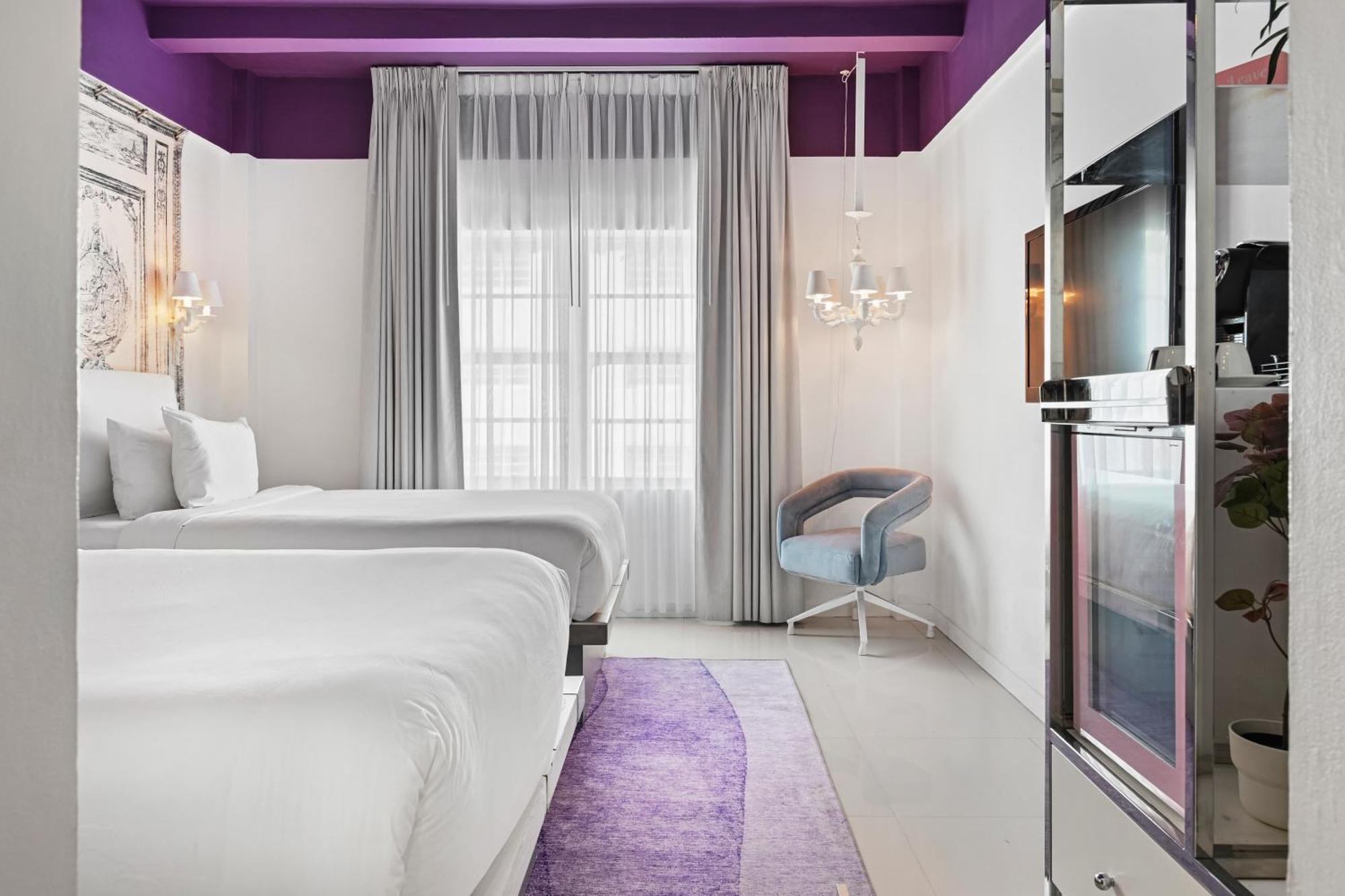 Double Room Two Double Beds Non-Smoking