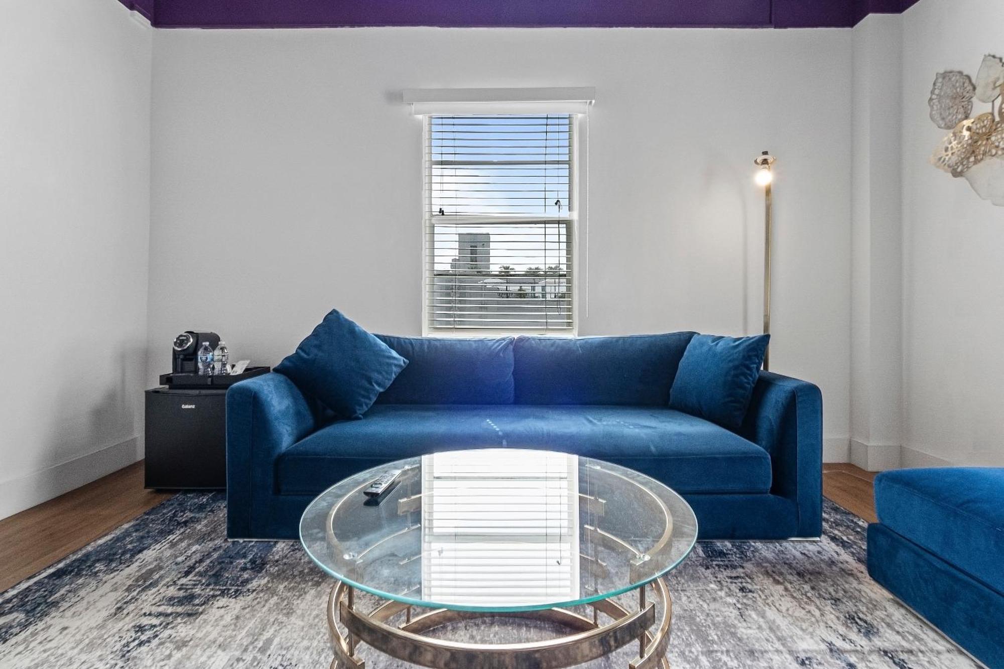 Deluxe Suite
