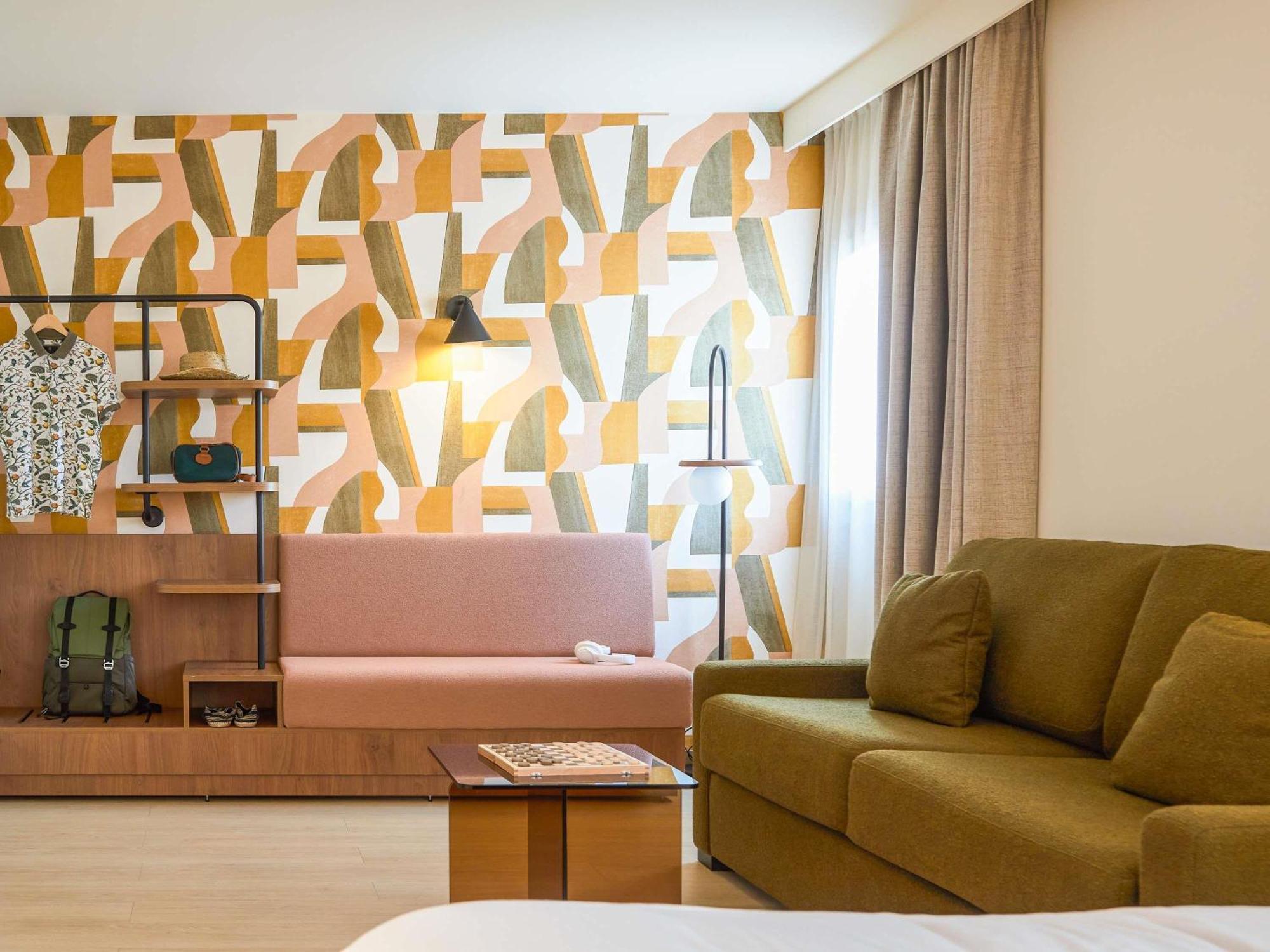 Family Double Room Sofa Bed