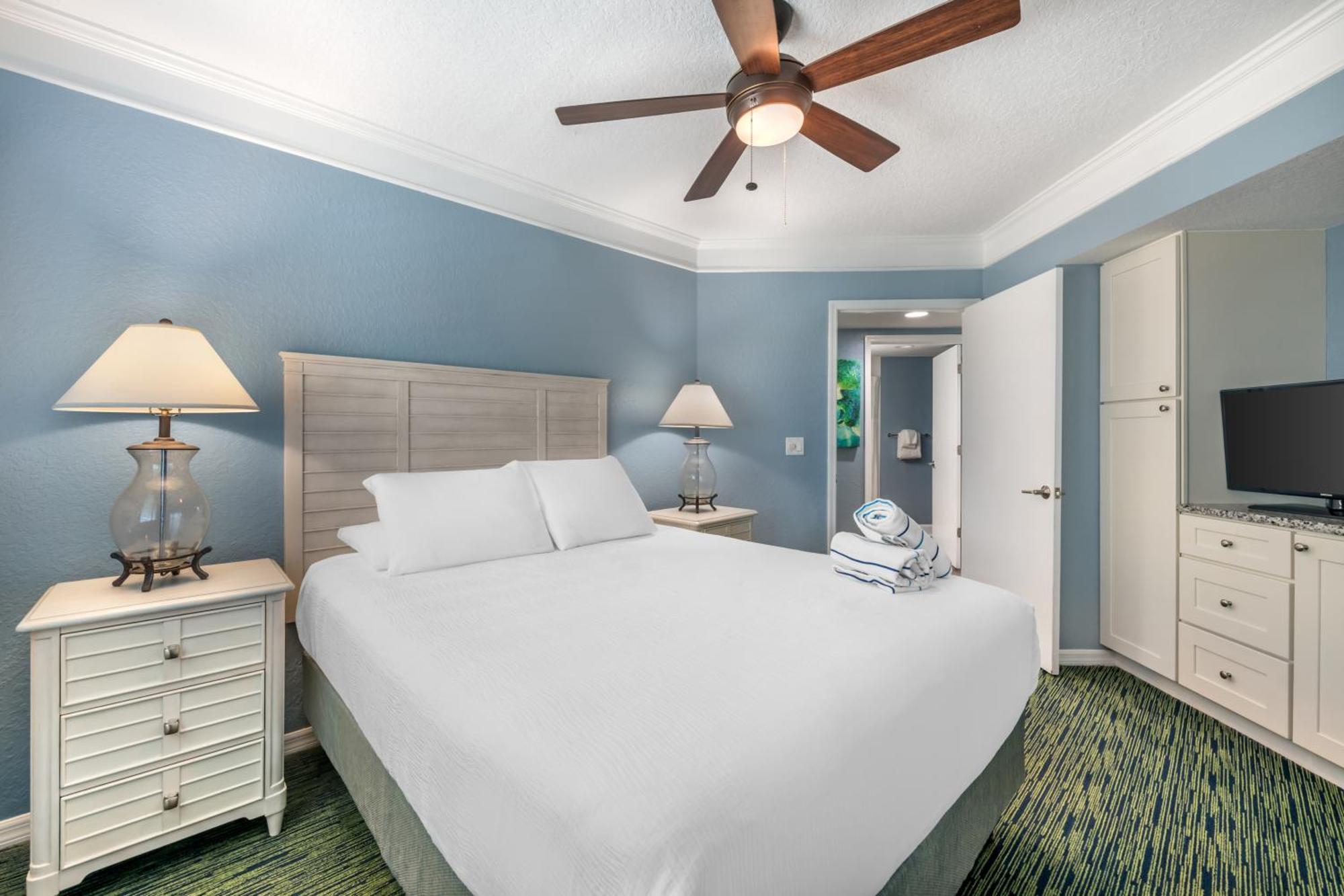 2 Bedrooms 2 Queen Beds Accessible