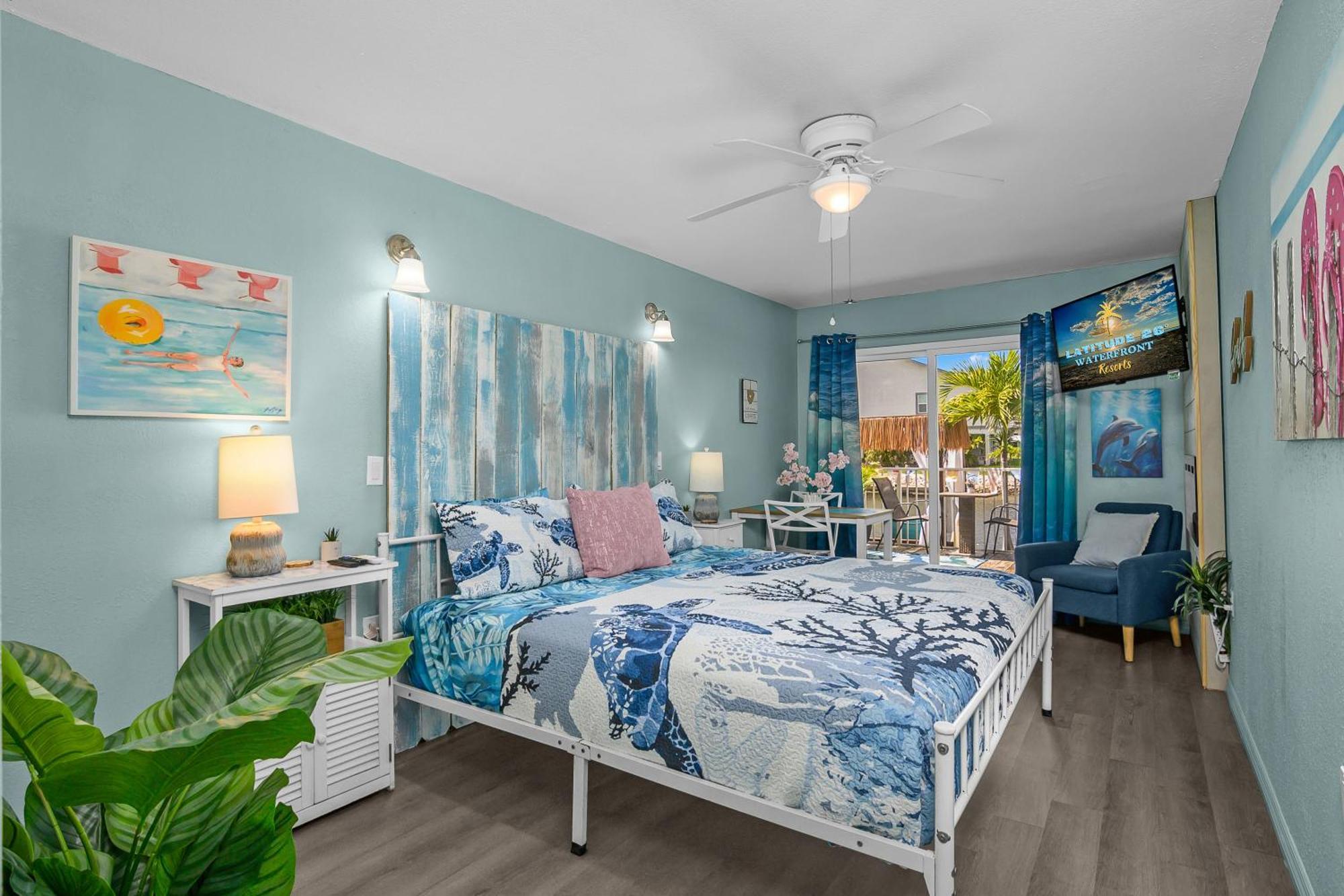 Deluxe Suite with Sea View