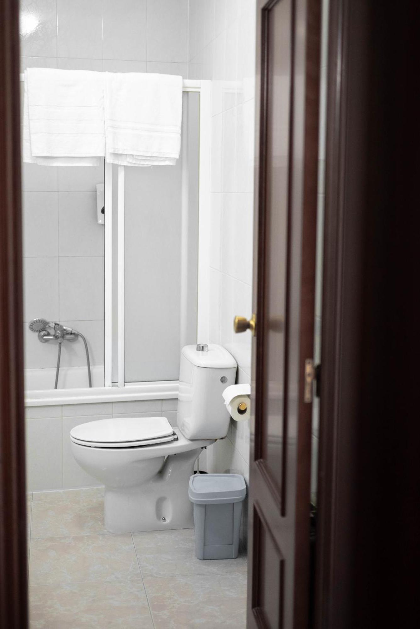 Standard Double Room,1773442624:JPEG