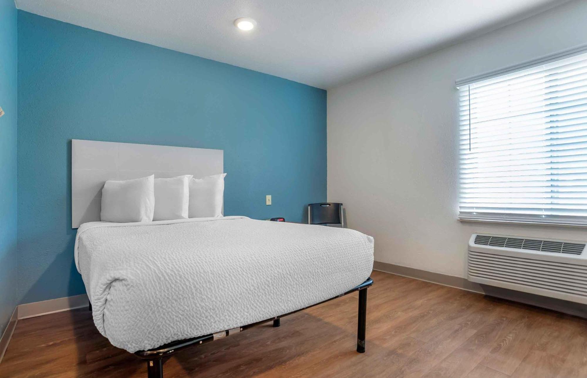 Standard Double Room - Non-Smoking