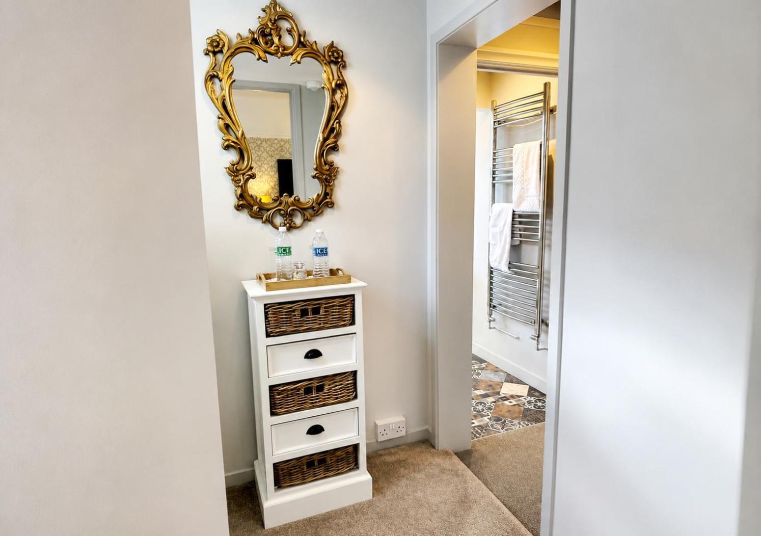 Superior King Room