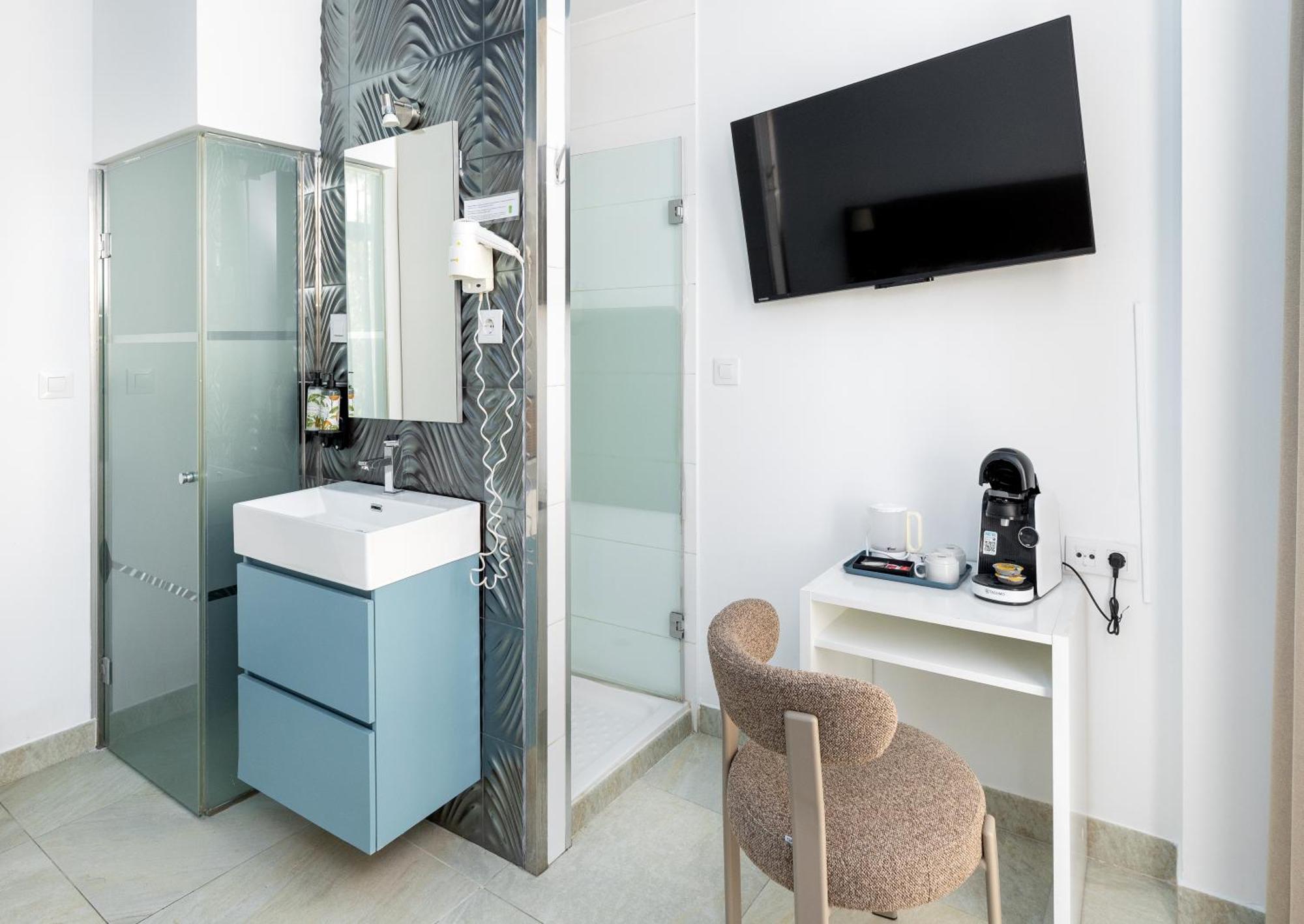 Exterior Double Room