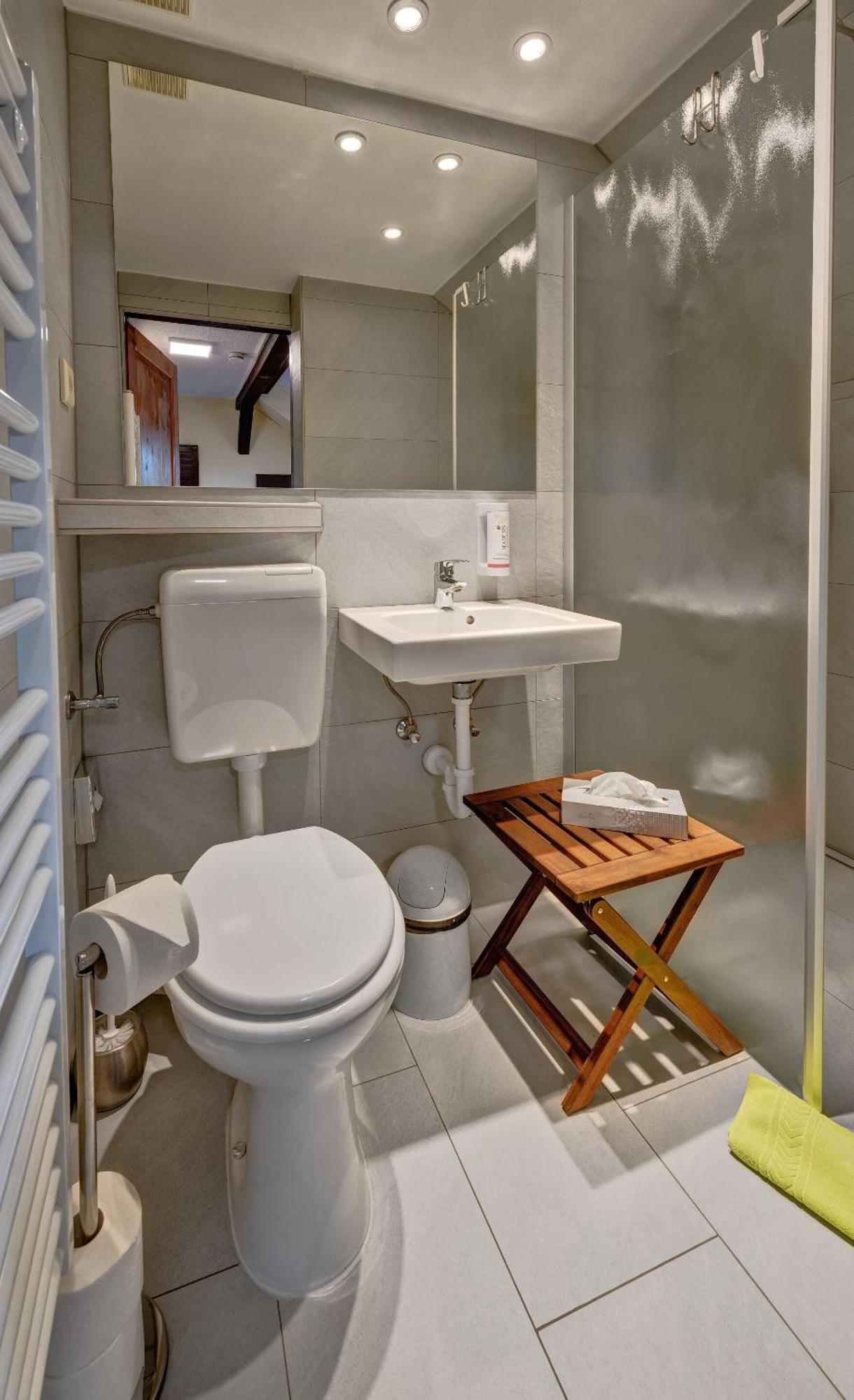 Large Double Room