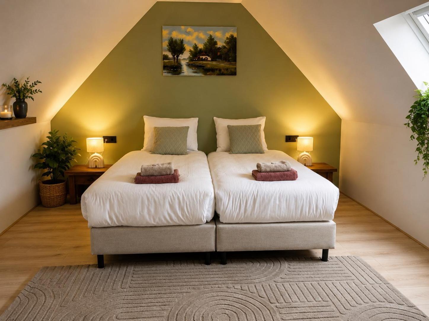 Double Room Private Bathroom