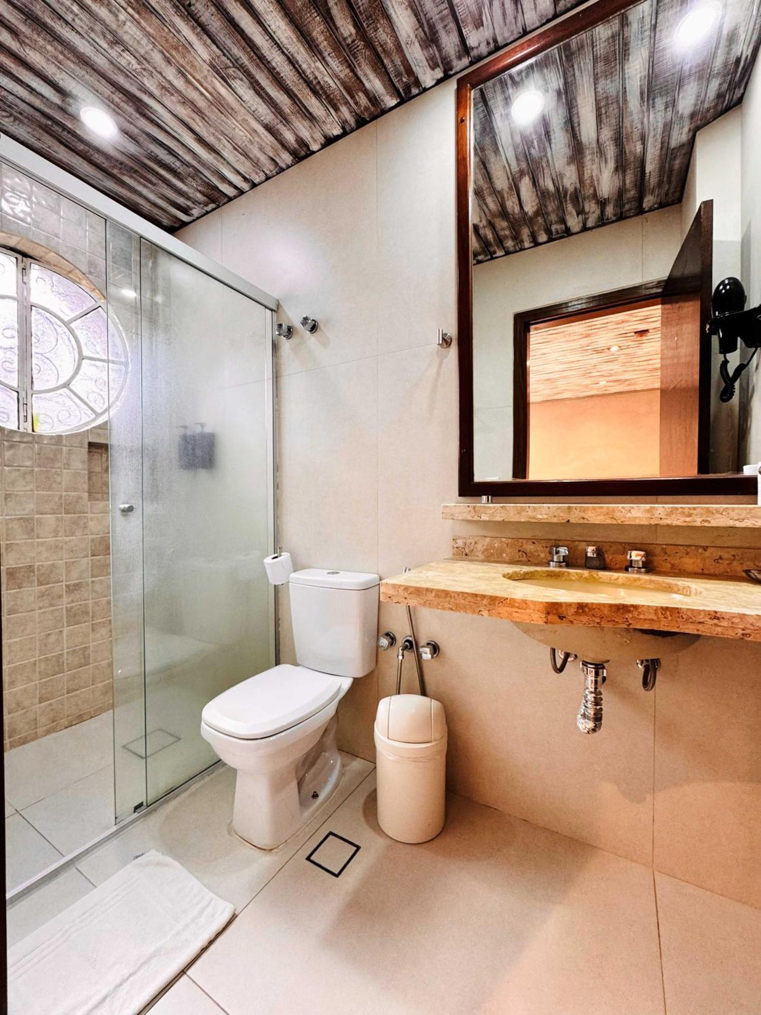 King Room Spa Bath