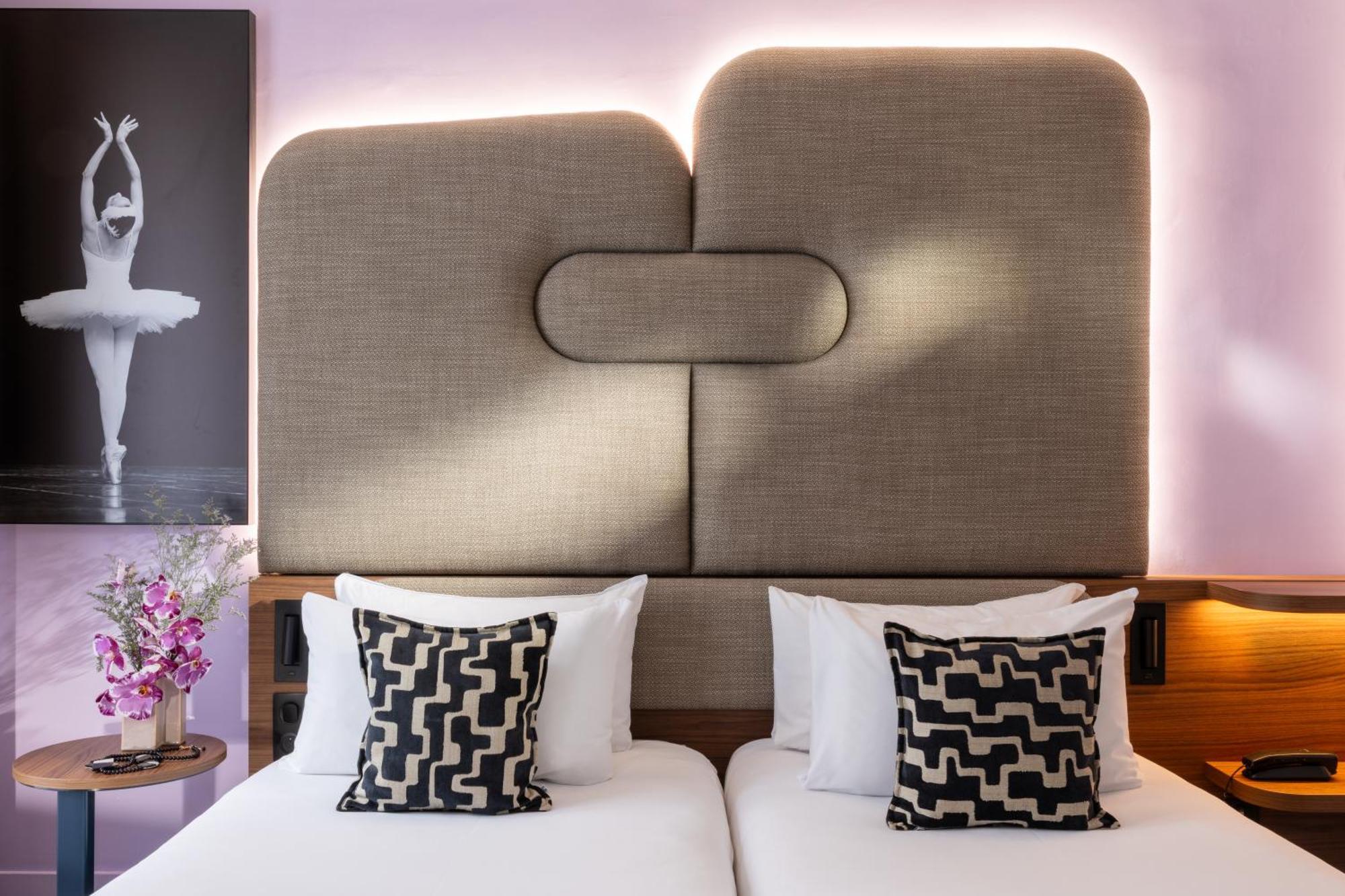 Large Twin Room