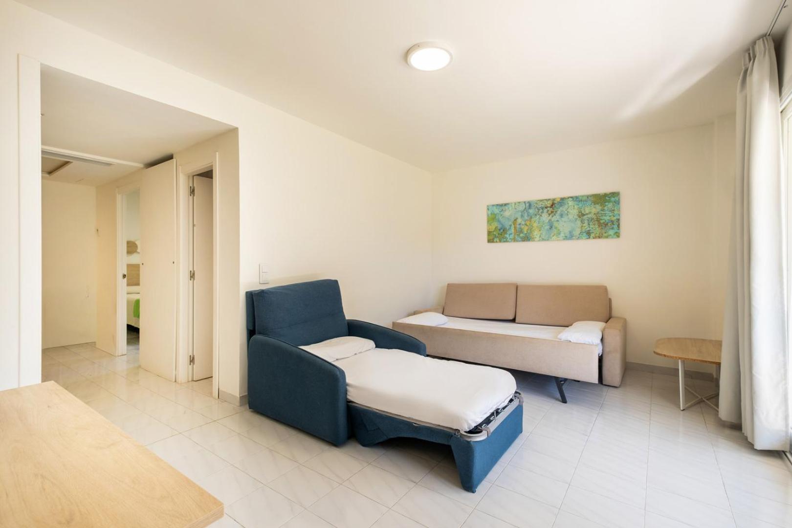 One-Bedroom Family Apartment