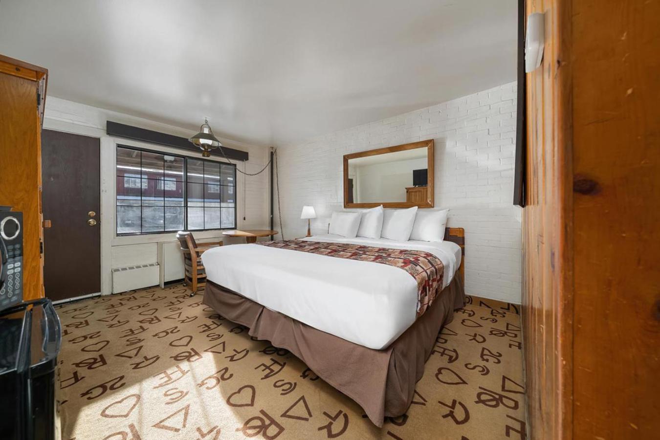 King Room