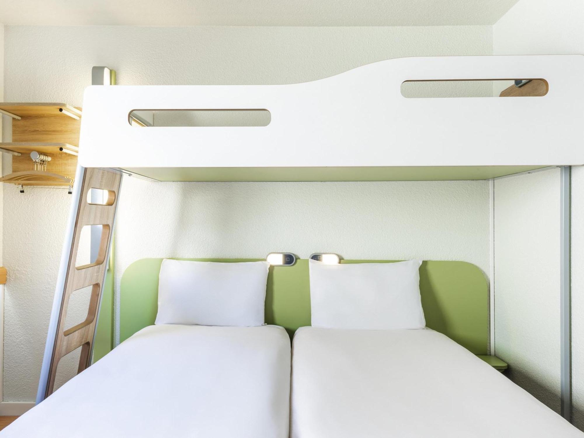 Basic Triple Room