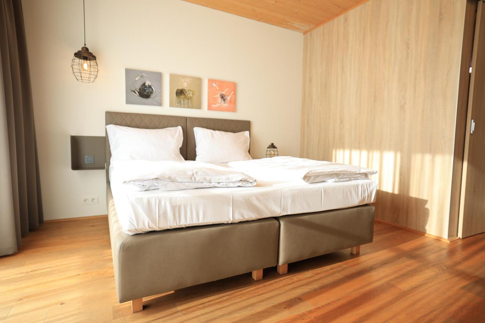 Double Room Balcony Parkside