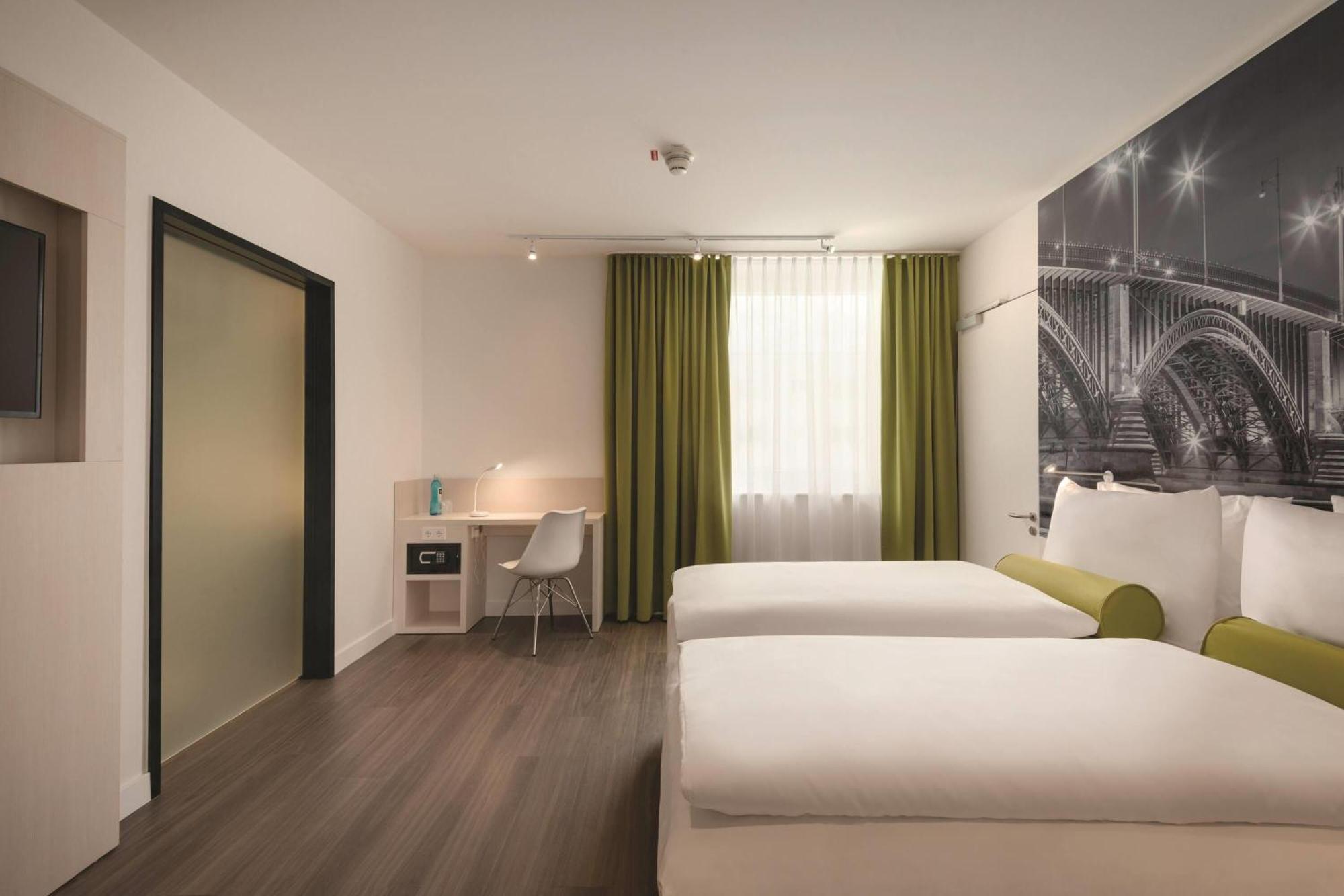 Standard Accessible Room
