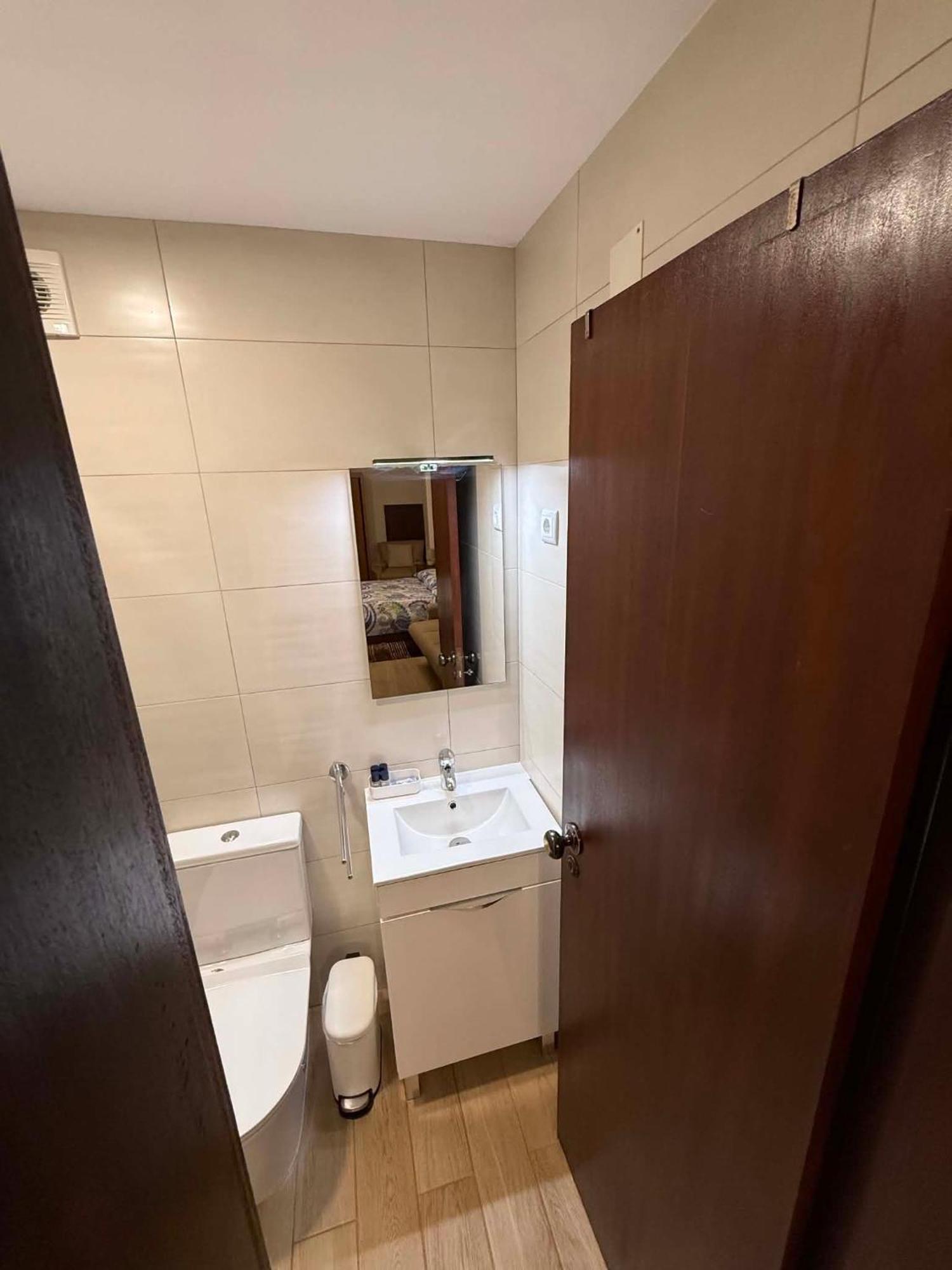 Double Room Private Bathroom