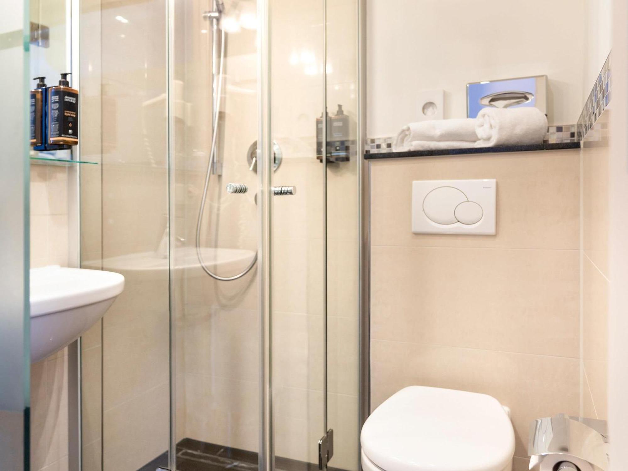 Standard Single Room