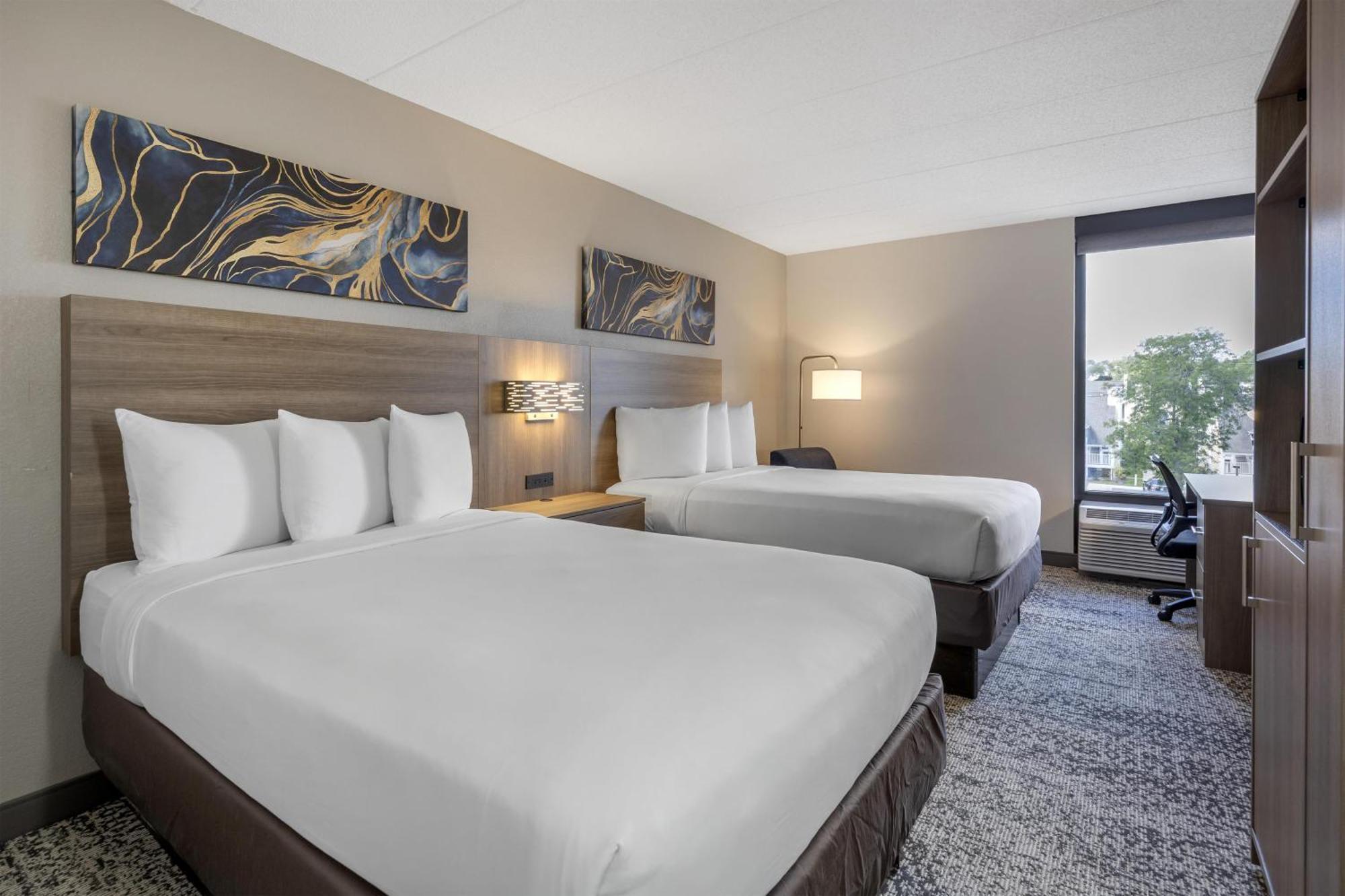 Double Room with Two Double Beds - Non-Smoking