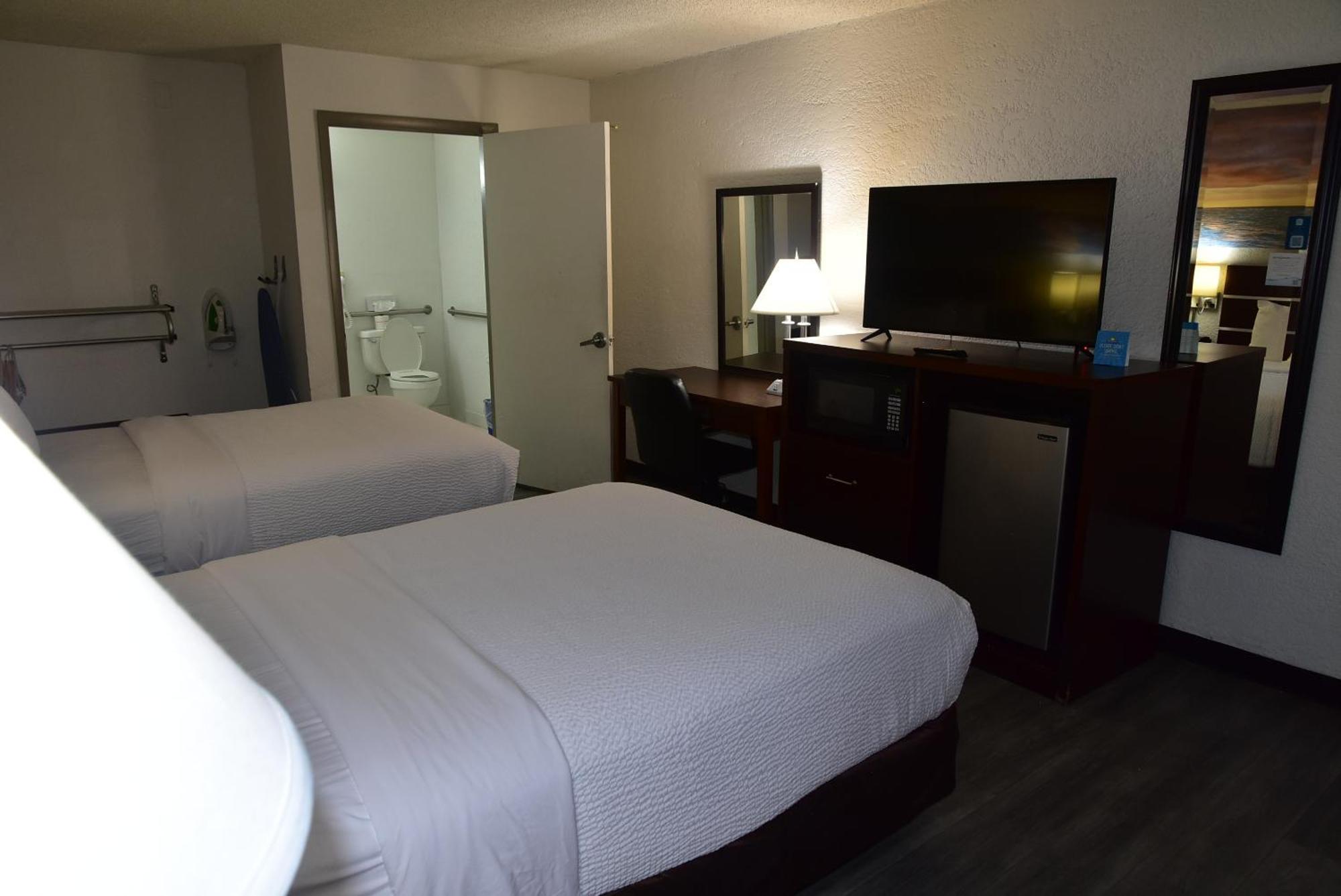Standard Double Room Mobility Access or Non-Smoking