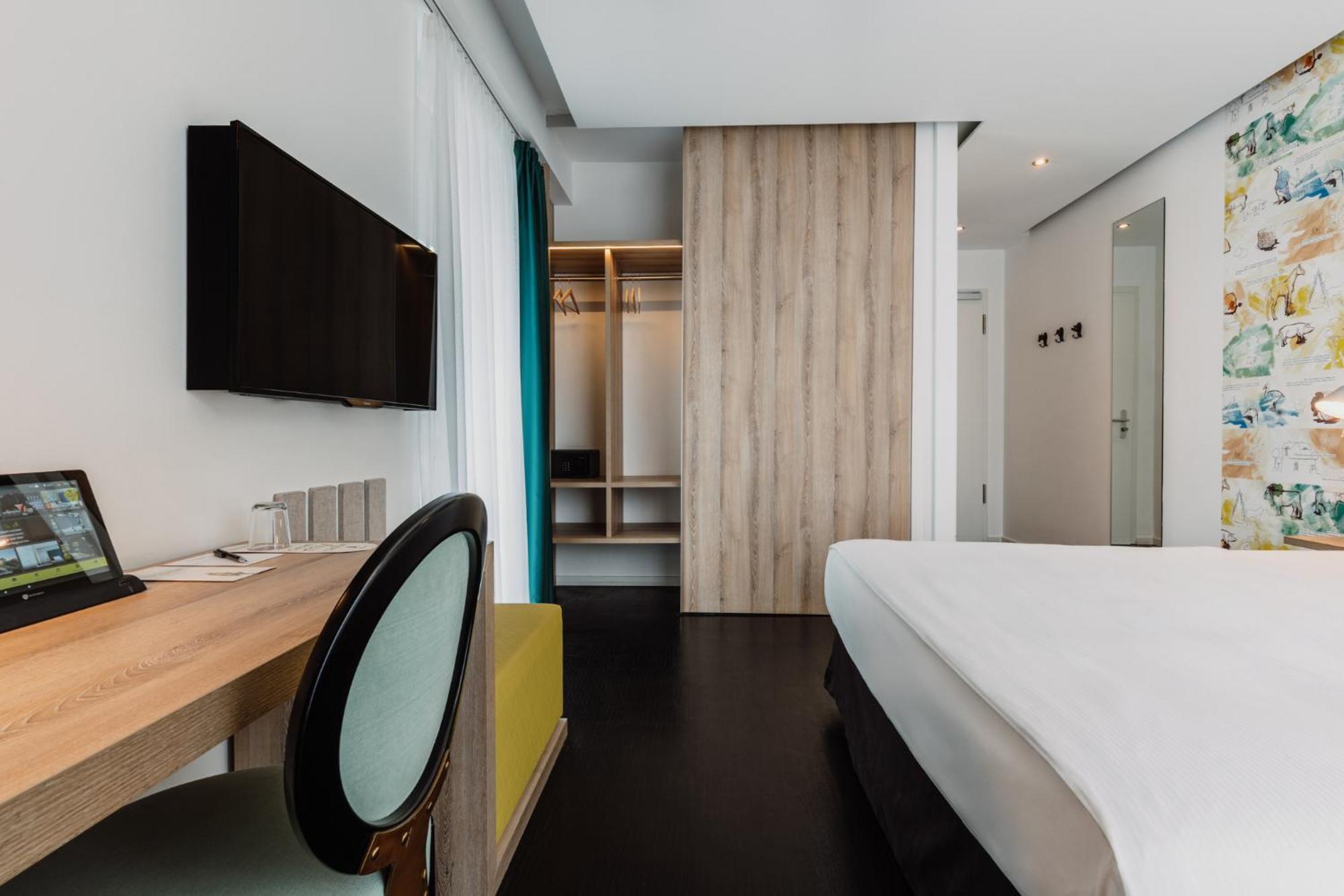 Single Room