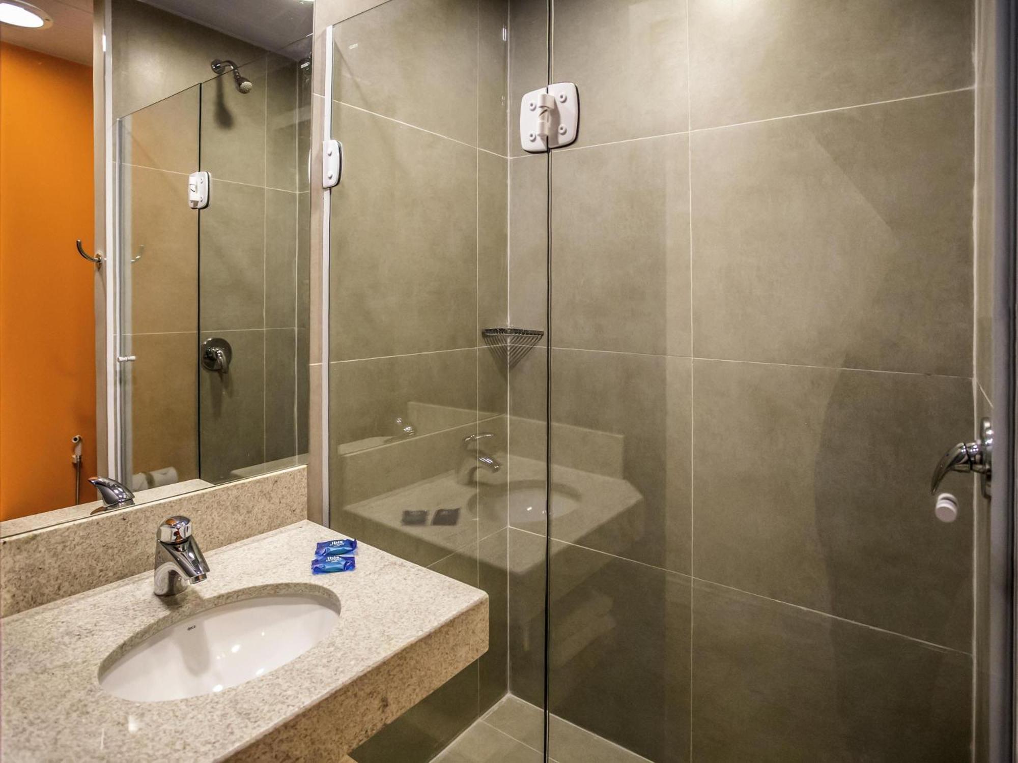 Adapted Standard Double Room
