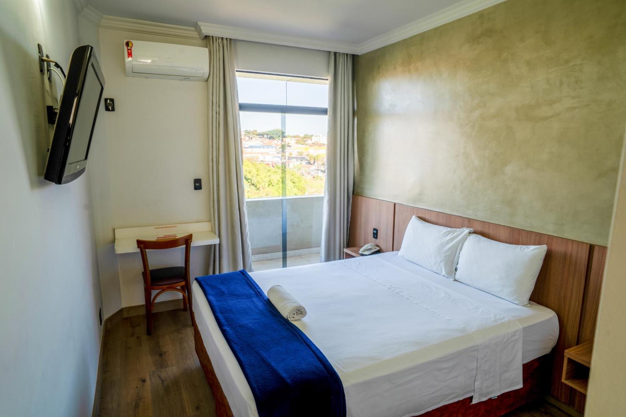 Quarto Duplo com Varanda