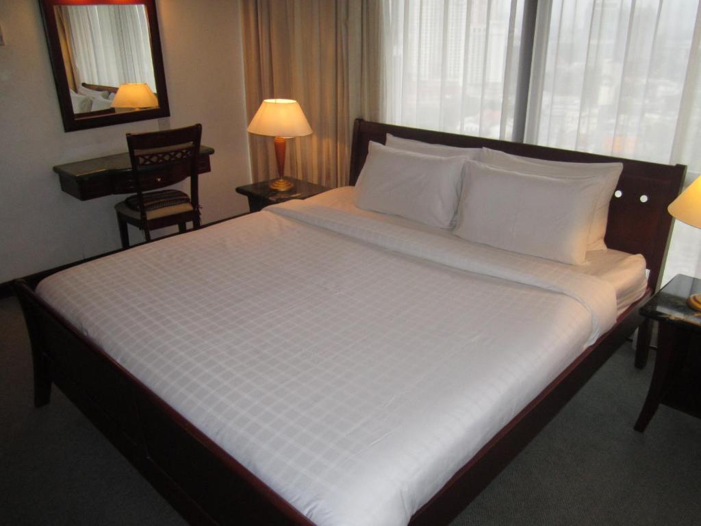 Small Single Room,450712791:JPEG