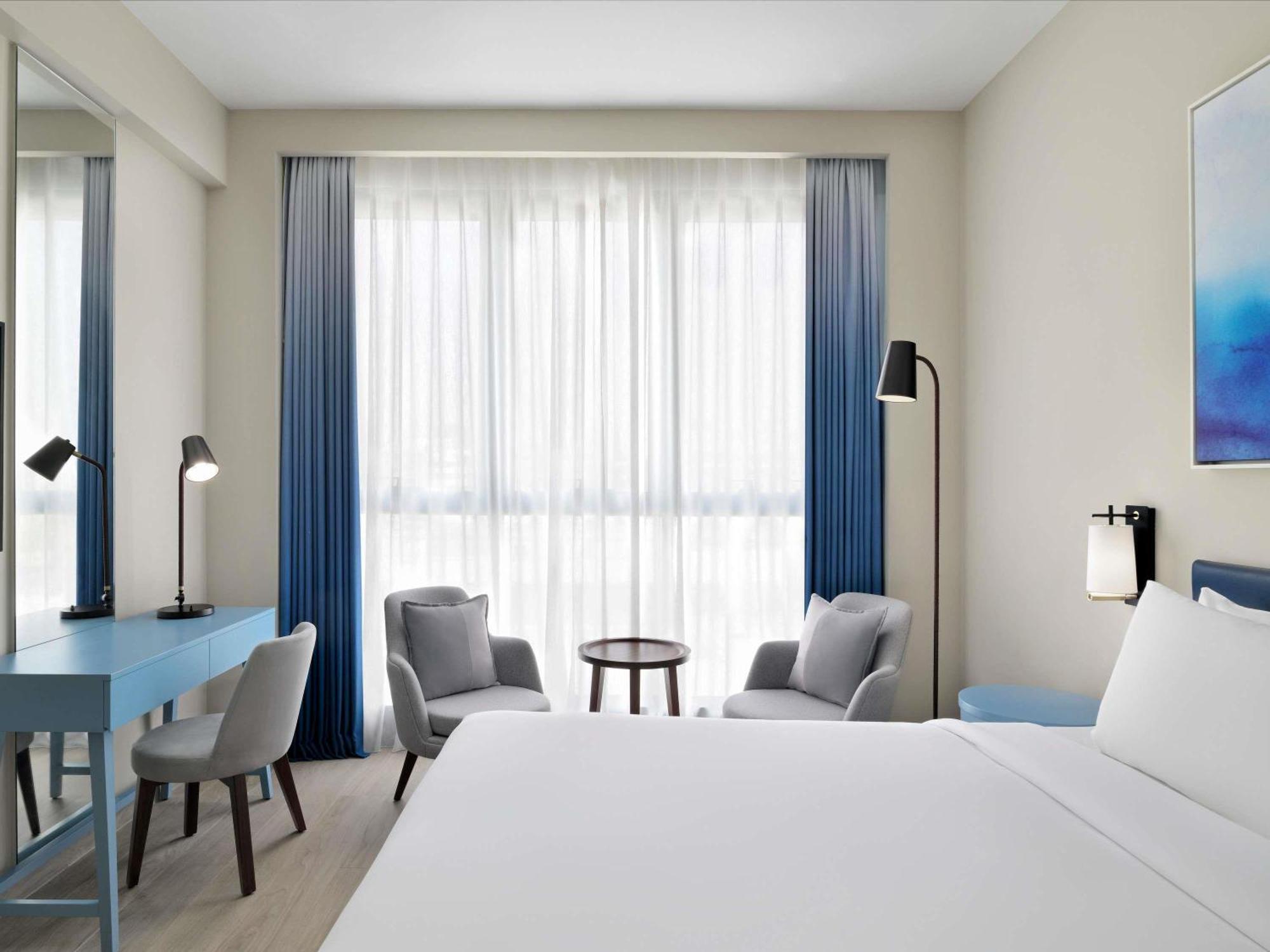 Classic Room King Bed