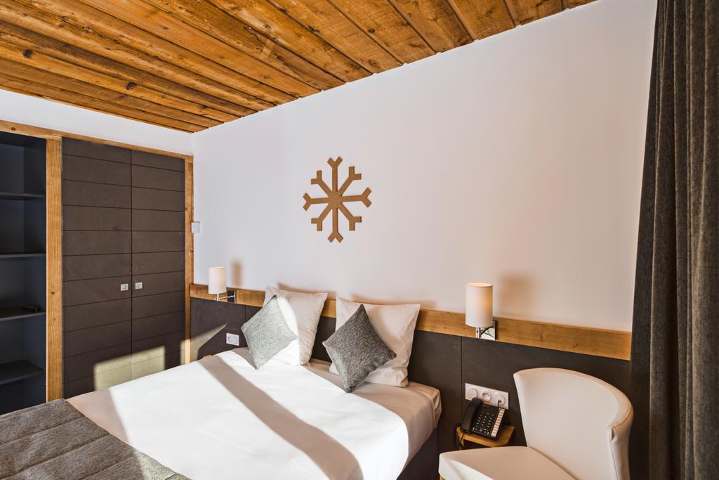 Double Room Ski Slopes View Terrace,186615564:JPEG