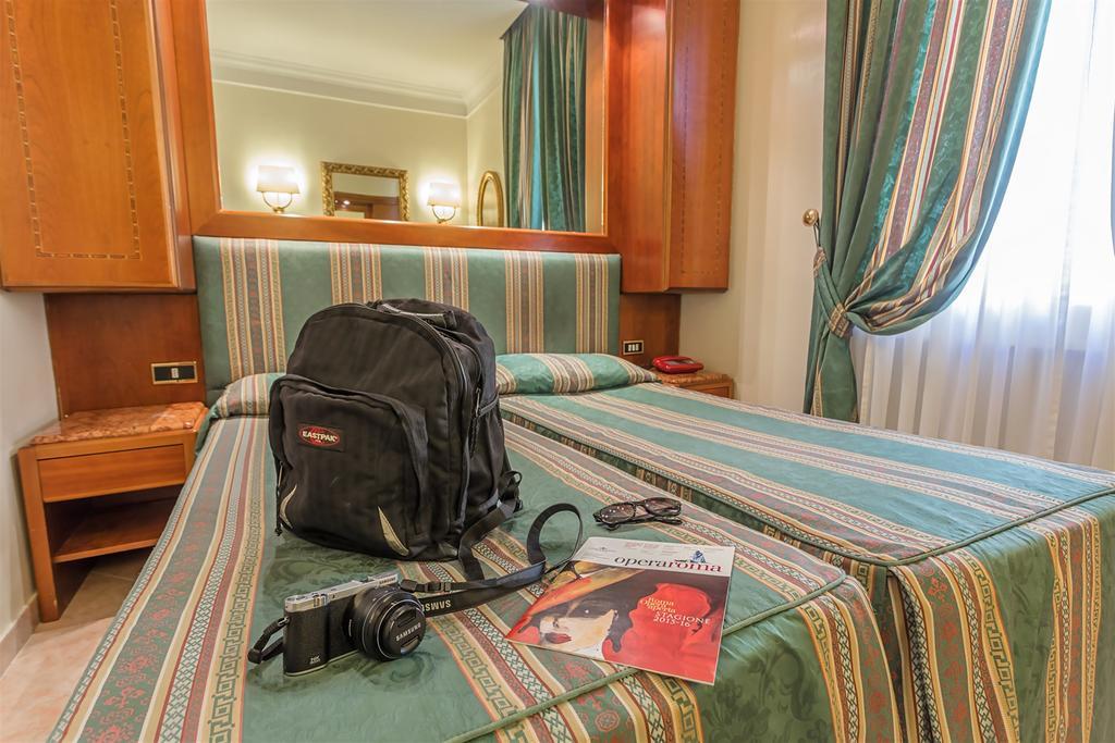Economy Double or Twin Room,769270741:JPEG