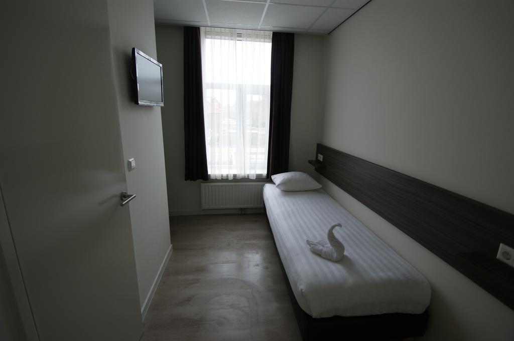 Eenpersoonskamer met Gedeelde Toilet
