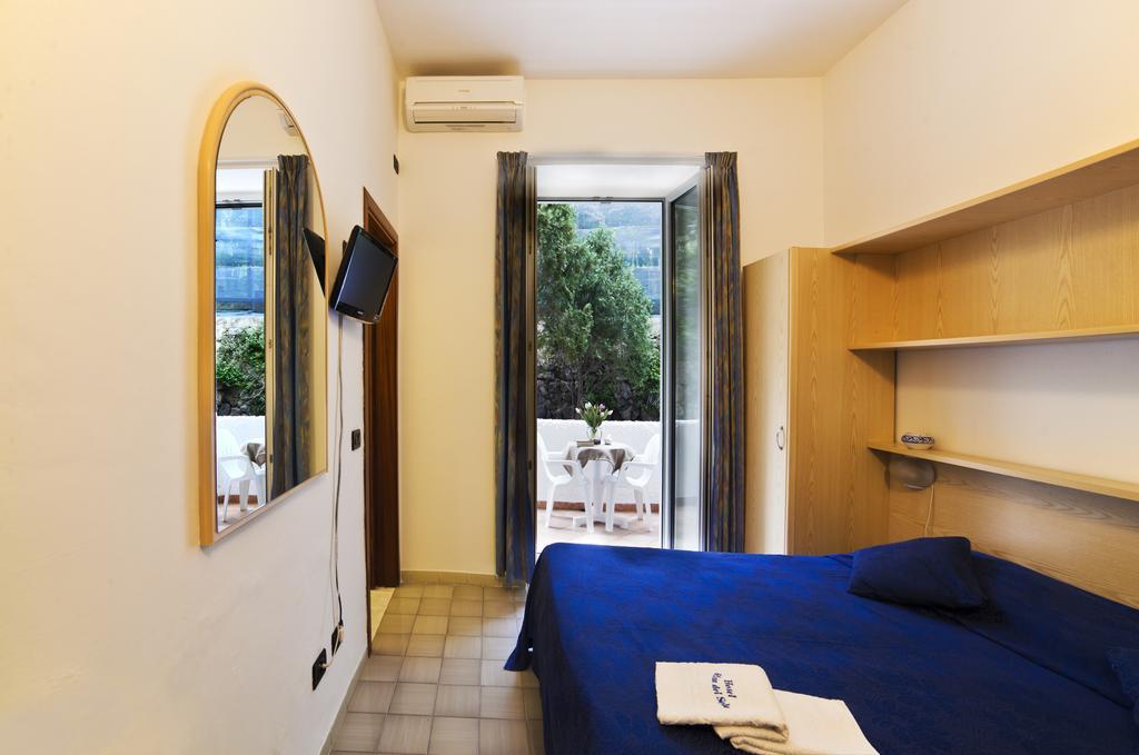 Standard Double or Twin Room,201454075:JPEG