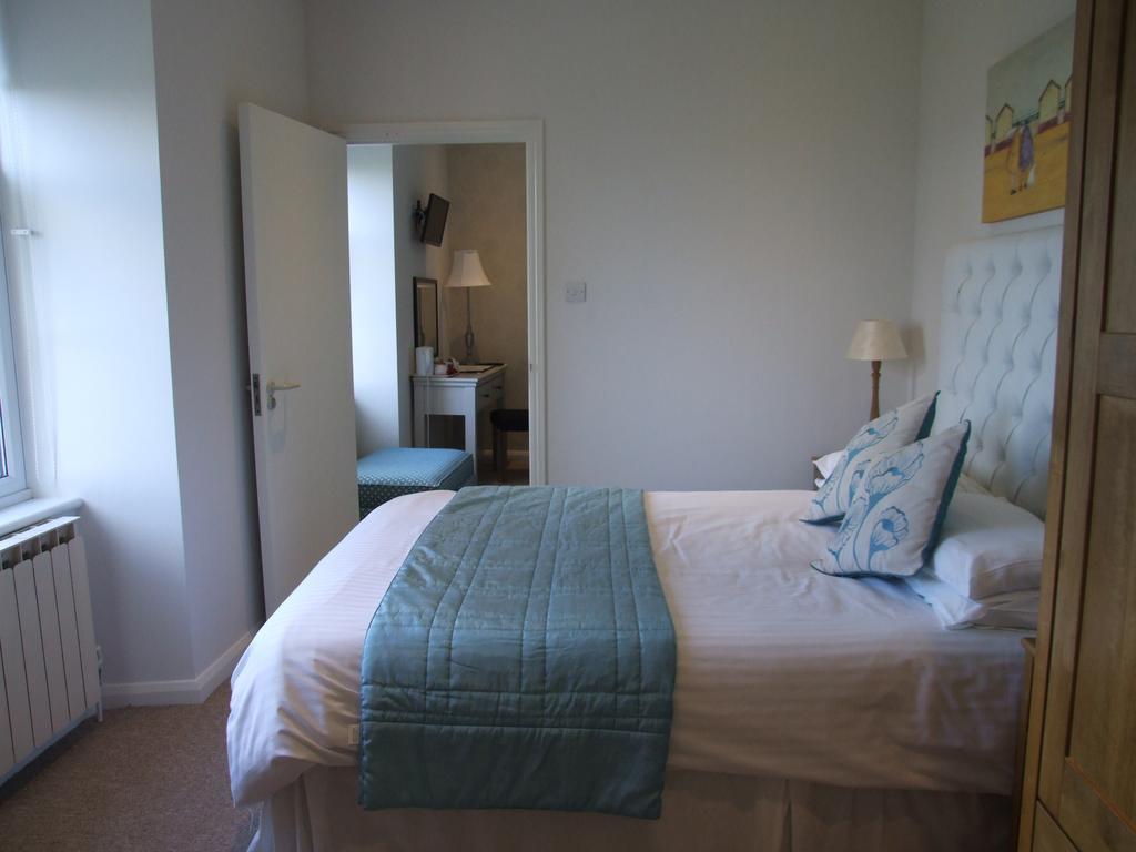 Deluxe Suite with Sea View