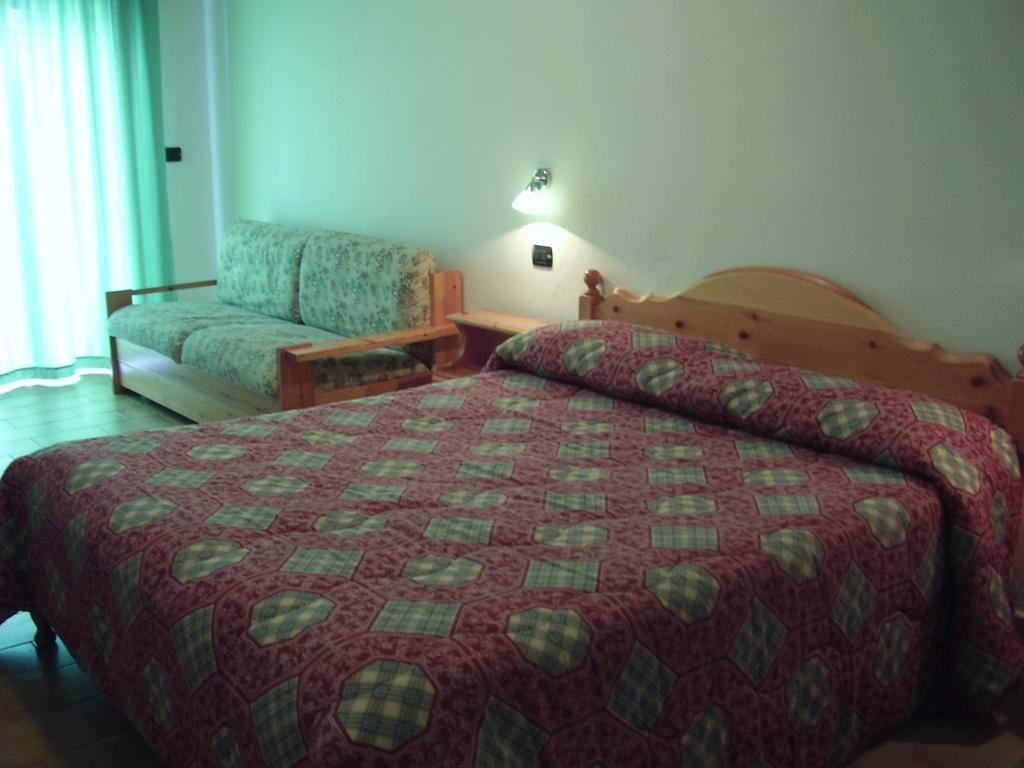 Budget Double Room,210285539:JPEG