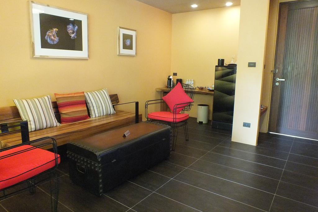 Suite with Private Pool