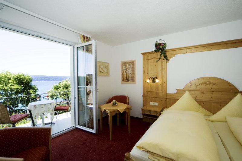 Double Room Lake View & Balcony