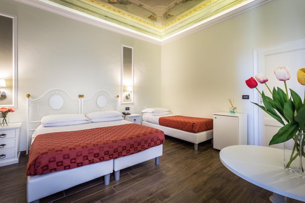 Triple Room,215483939:JPEG