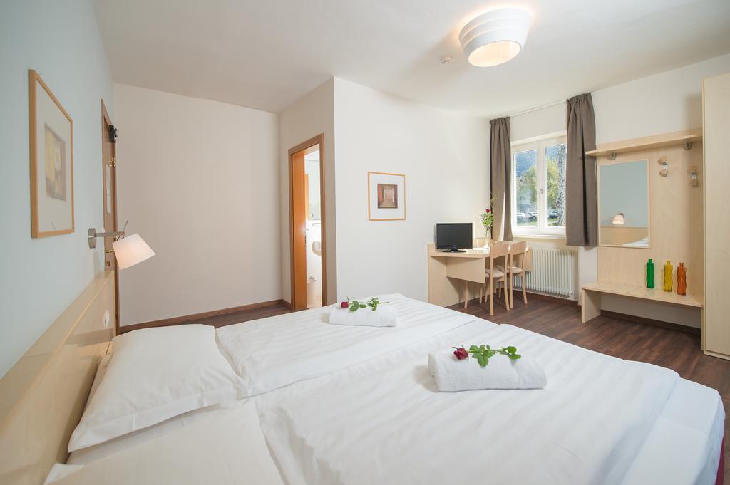 Doppelzimmer mit Balkon