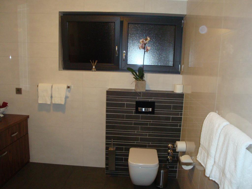 Standard Double Suite