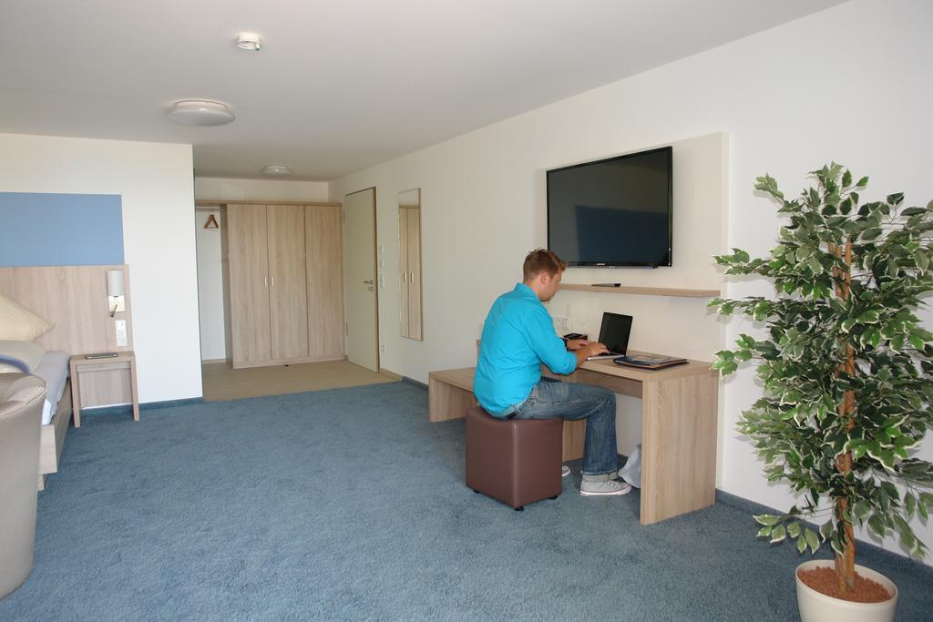 Comfort Double Room Lake View Disability Access