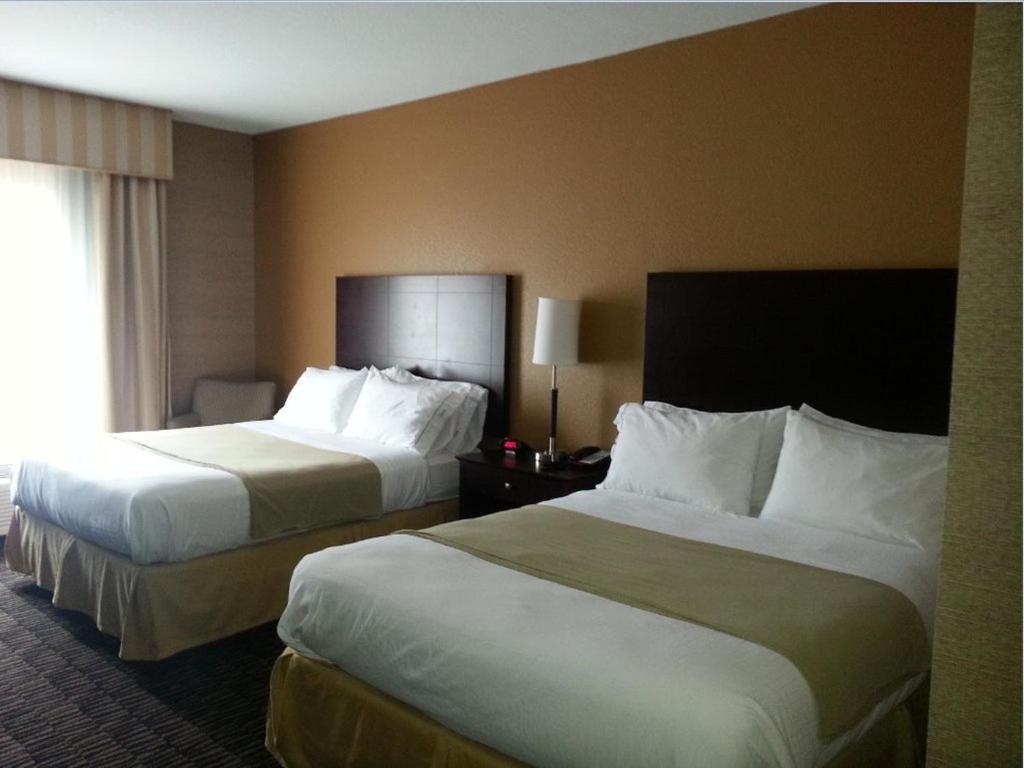 Standard Room Two Queen Beds,1281779995:JPEG