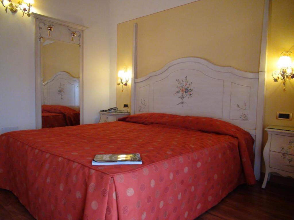 Double or Twin Room,22583103:JPEG