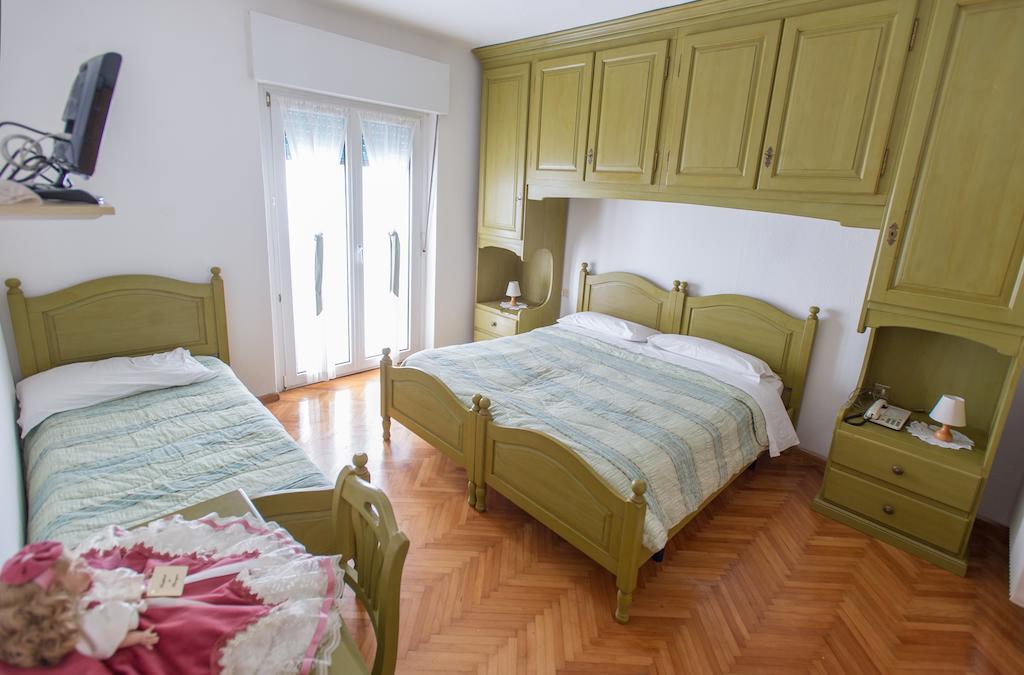Triple Room,233311372:JPEG