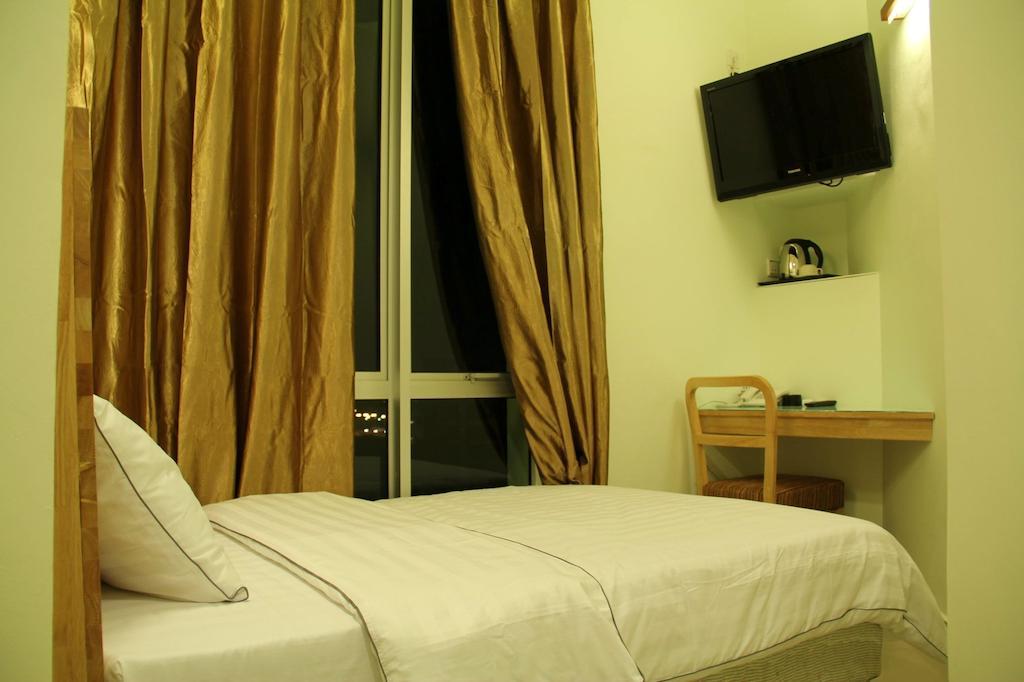 Single Room with Bathroom
