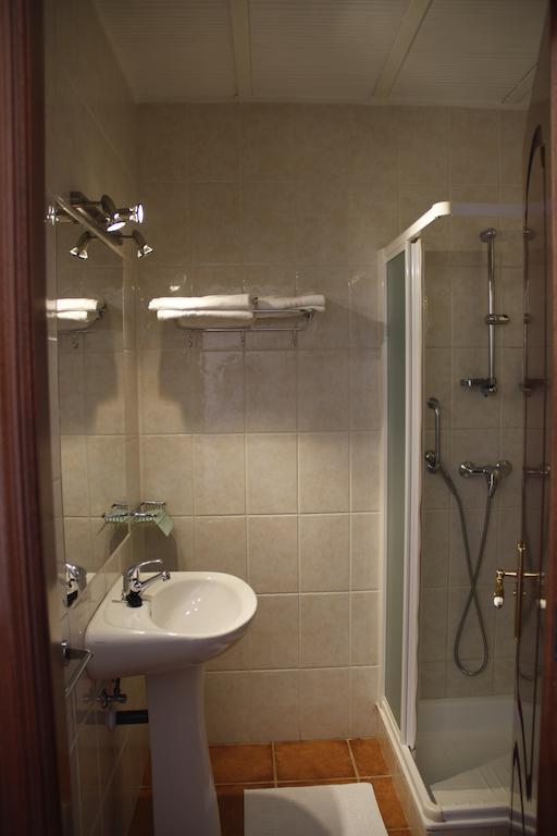 Triple Room,246418213:JPEG