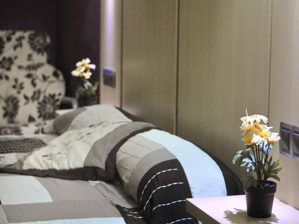 Basic Single Room