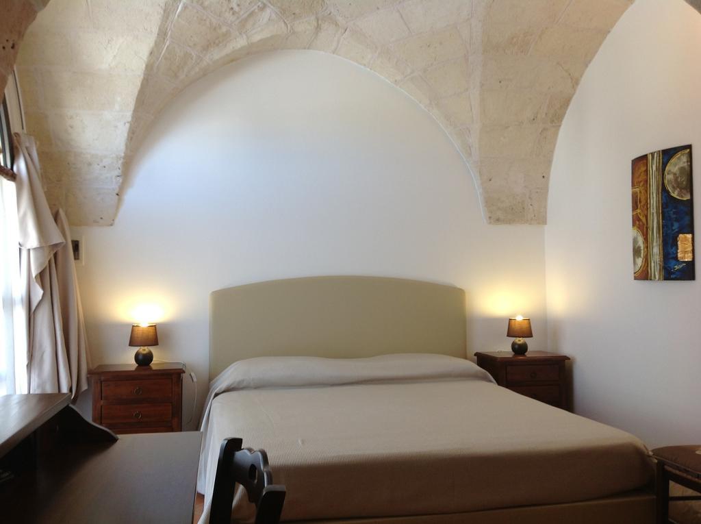 Double Room,249162033:JPEG