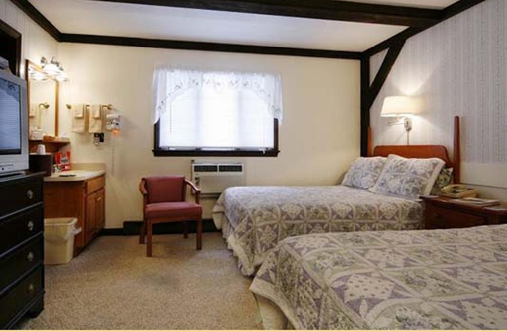 Double Room Two Double Beds