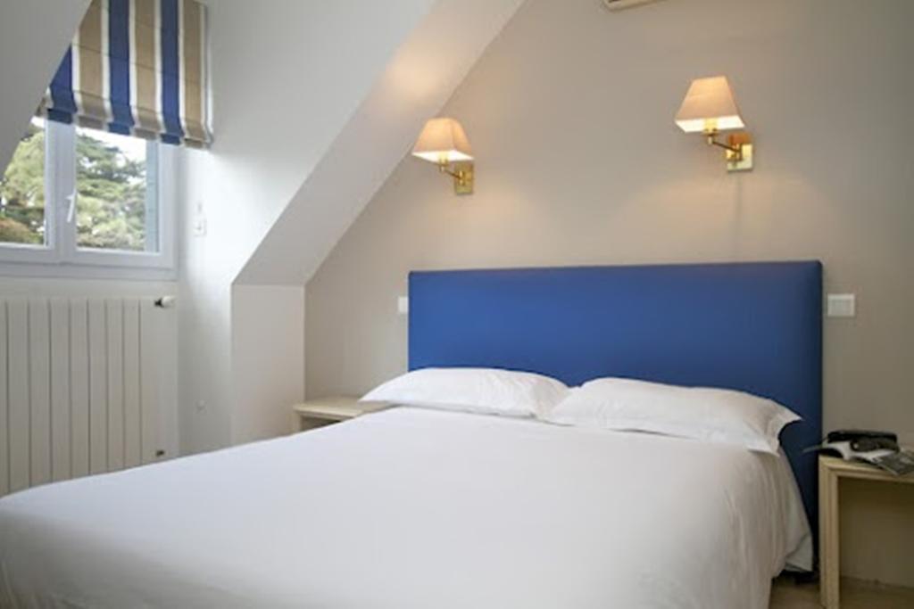 Classic Double Room,687741738:JPEG